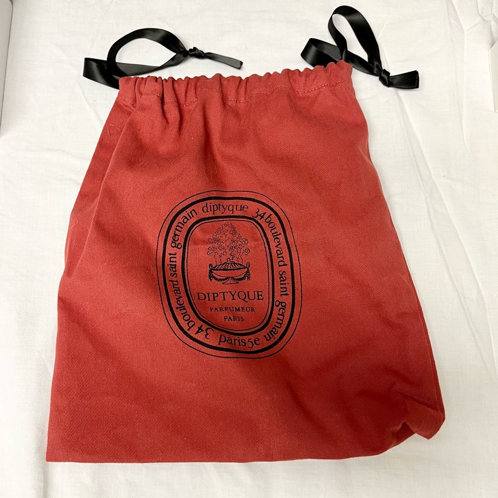 Diptyque pouch (24 x26 cm)